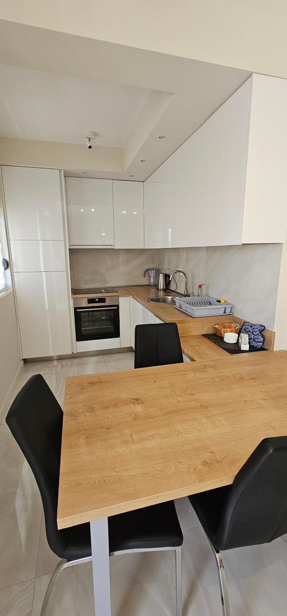 Ralux Apartman ติวัต ภายนอก รูปภาพ