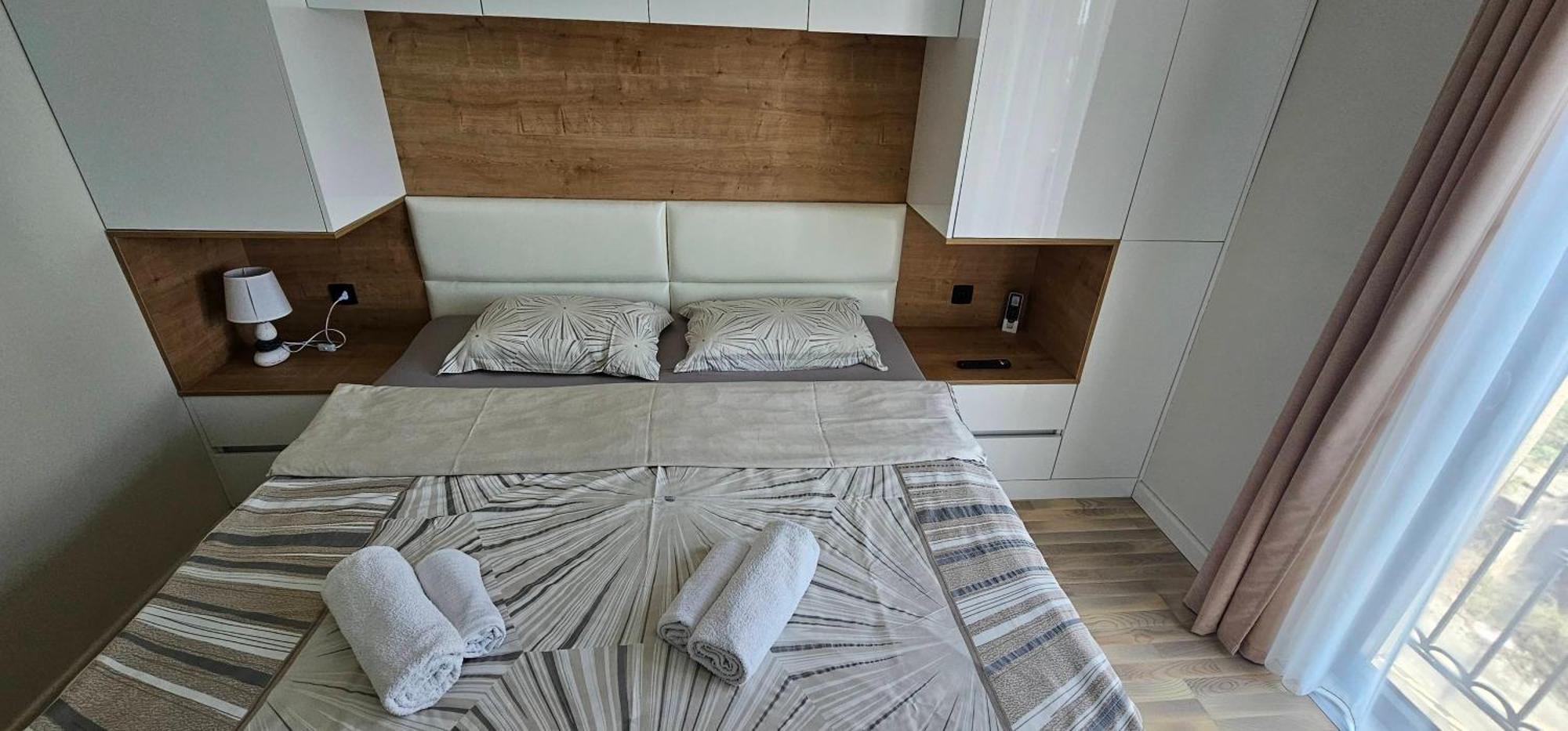 Ralux Apartman ติวัต ภายนอก รูปภาพ