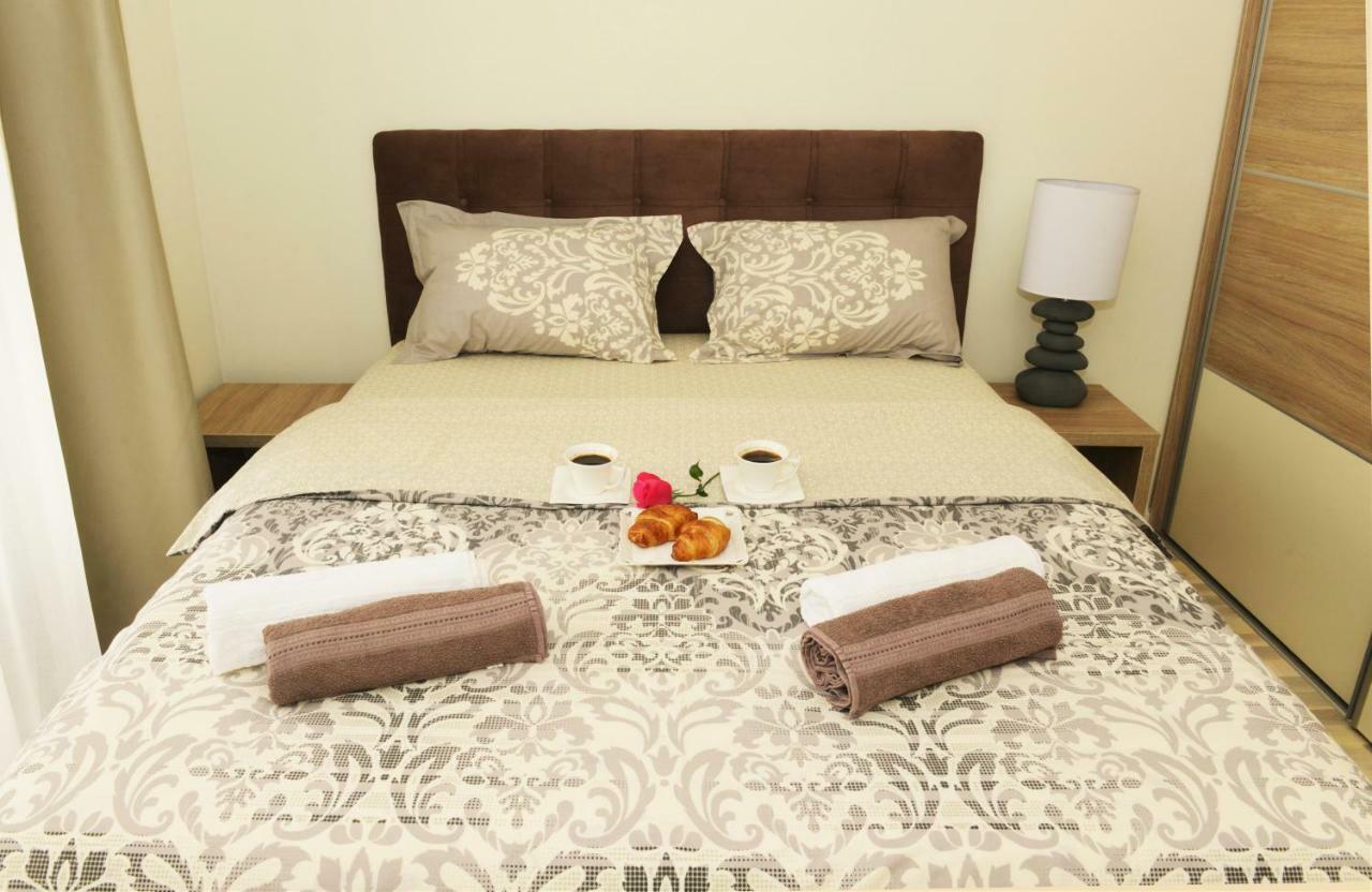 Ralux Apartman ติวัต ภายนอก รูปภาพ