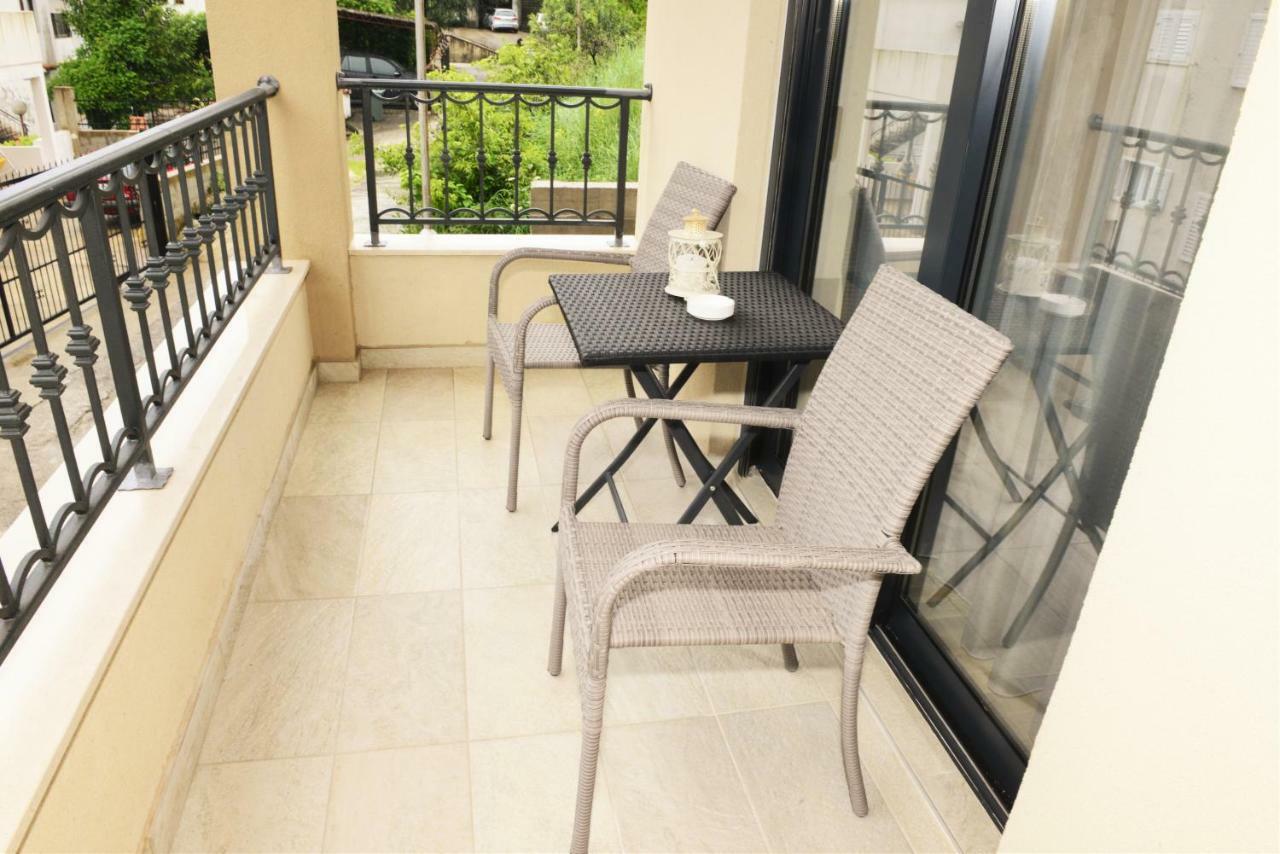 Ralux Apartman ติวัต ภายนอก รูปภาพ
