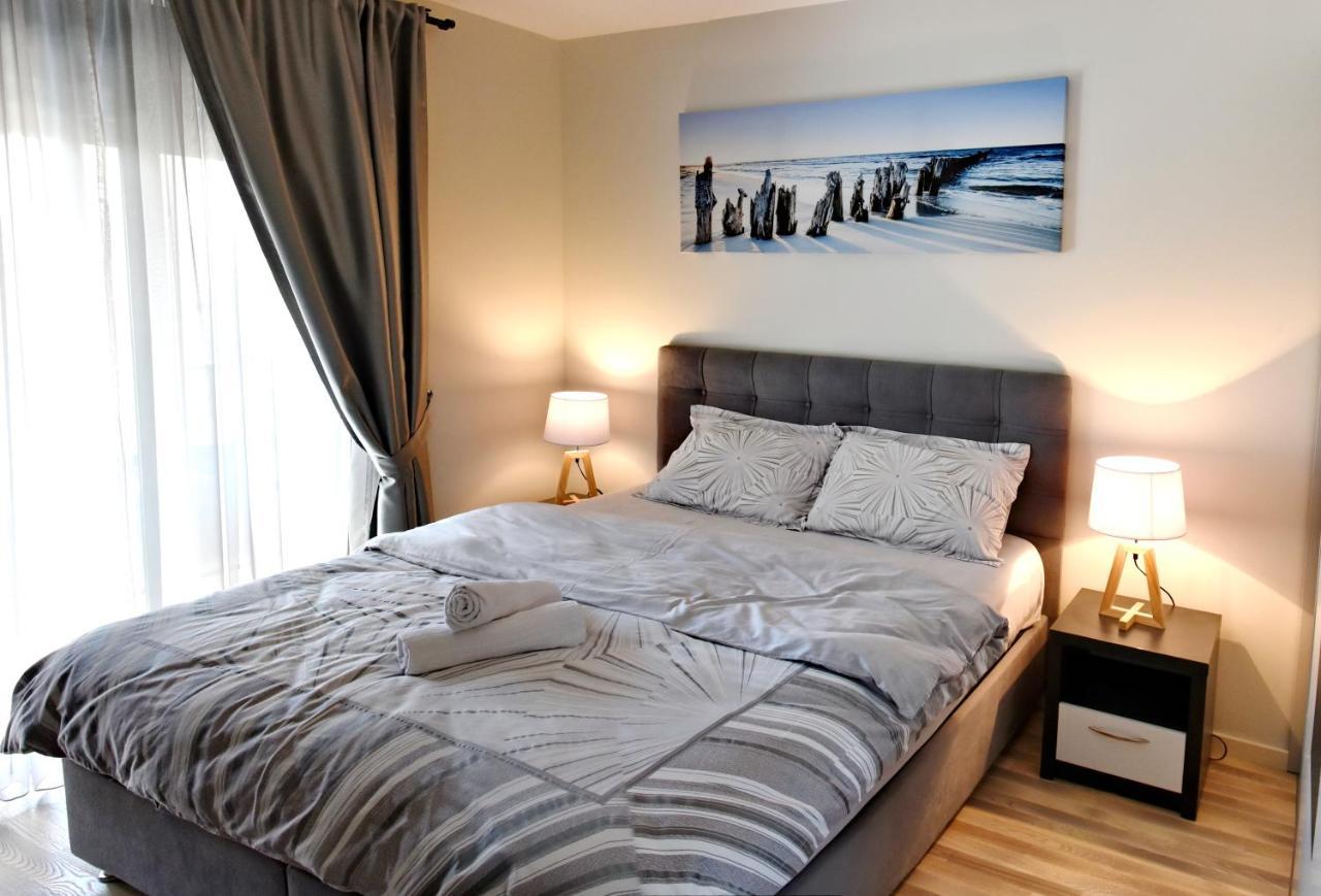 Ralux Apartman ติวัต ภายนอก รูปภาพ